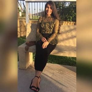 Meet your Posher, Dalila